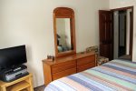Mammoth Lakes Vacation Rental Sunrise 3 - Master Bedroom has 1 Flat Screen TV